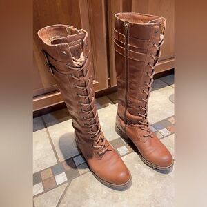 SOFFT Brown Leather Distressed Lace-Up Knee-High Boots